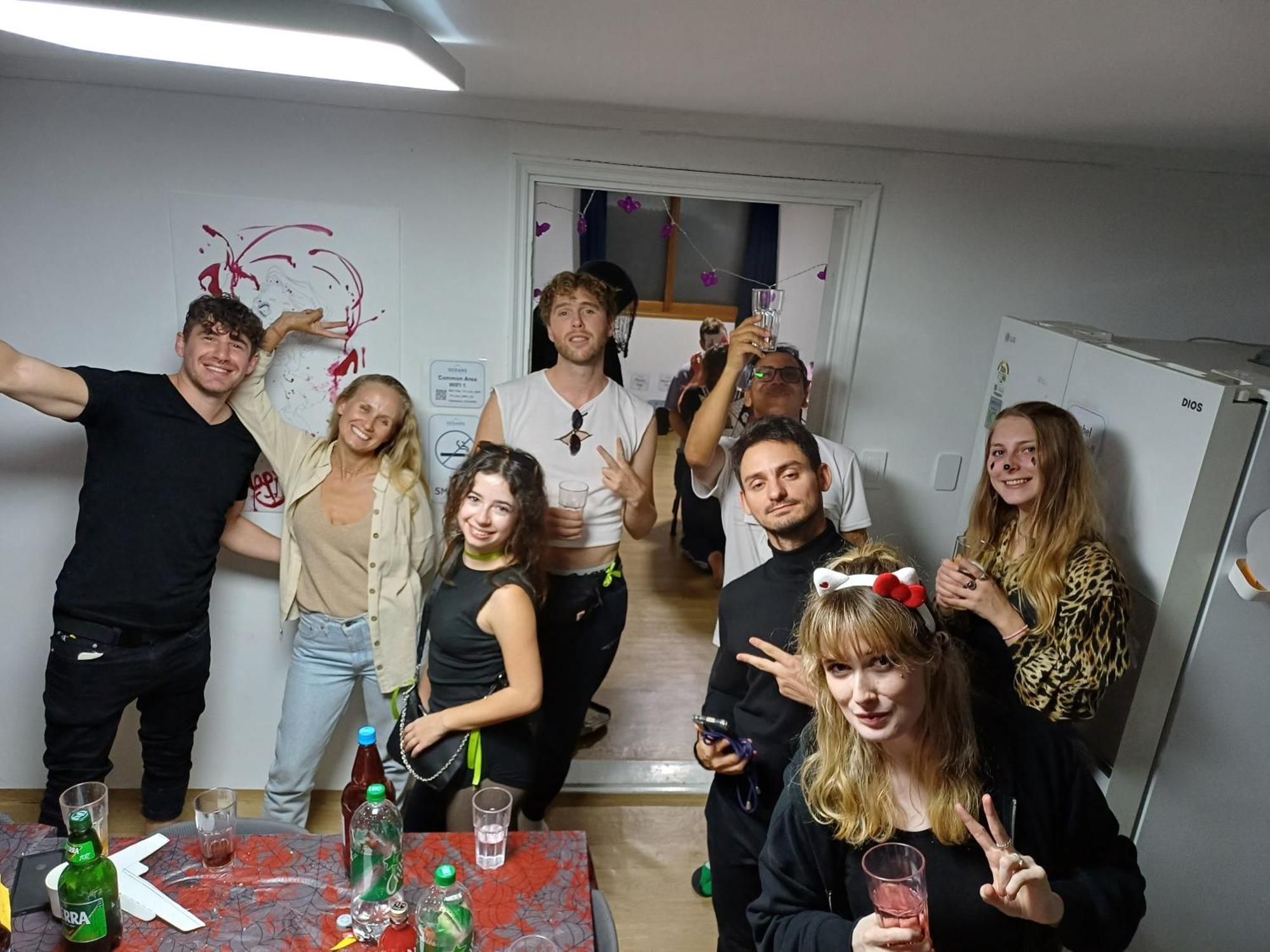 Ocean'S Guesthouse - Foreigners Only Seoel Buitenkant foto